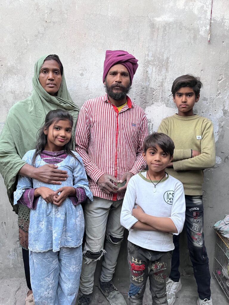 Yousaf's Family SP-0009